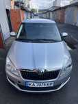 Skoda fabia 2 1.6 tdi 2011 року