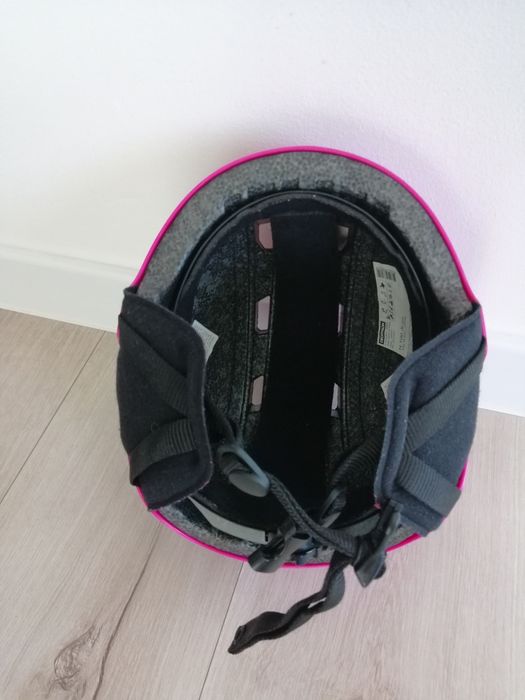 Kask  narciarski