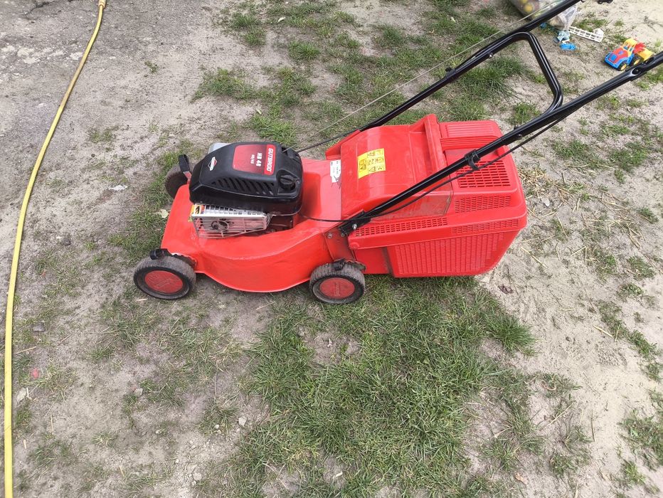 Продам газоно-косилочки