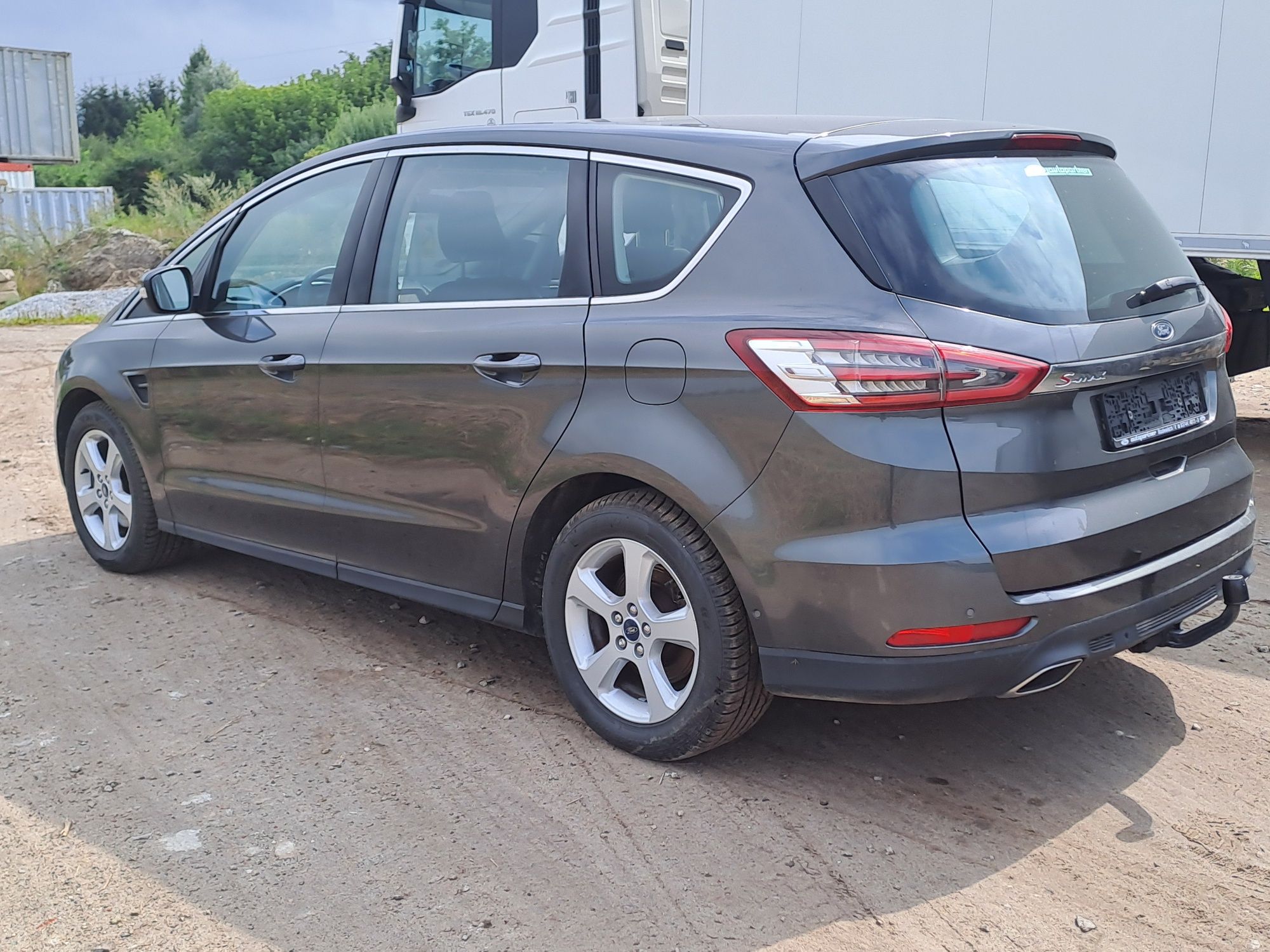 Ford S-max ! Titanium !