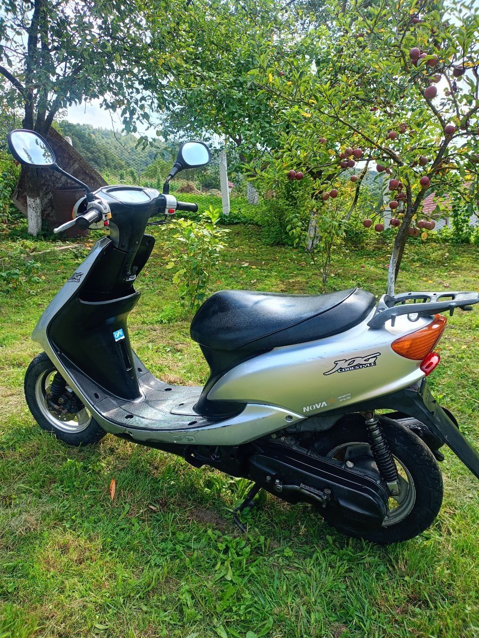 Скутер Yamaha jog sa 16