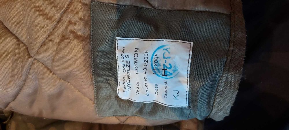 Kompletny ubior wojskowy moro