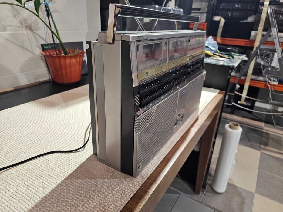 Магнітола SHARP GF-666