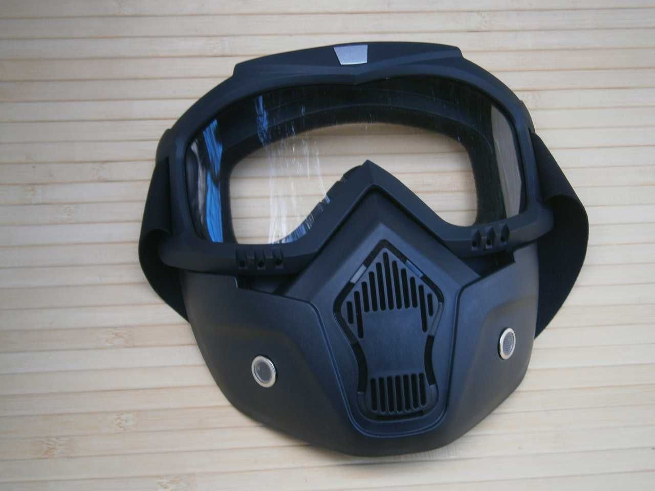 Захисна маска-трансформер MT-009-BKG
