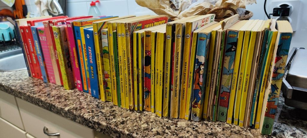 Mais de 40 livros aos quadradinhos da Disney