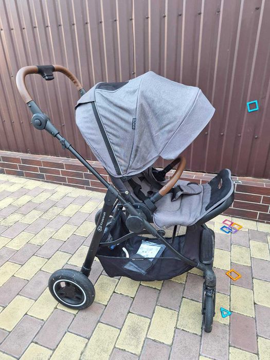 Продаю Коляску прогулочную Kinderkraft ALL ROAD Серая
Коляска прогулоч