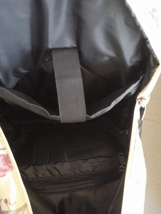 Plecak młodzieżowy wyposażony w port USB