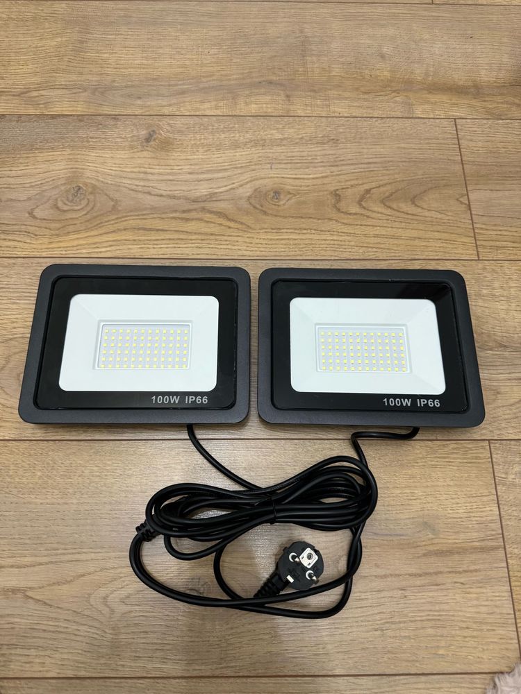 Naświetlacz Halogen Led 2x100 w