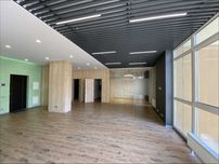 Офіс, Шоурум чи Салон 74 кв.м, метро Печерск, Коновальца 36е