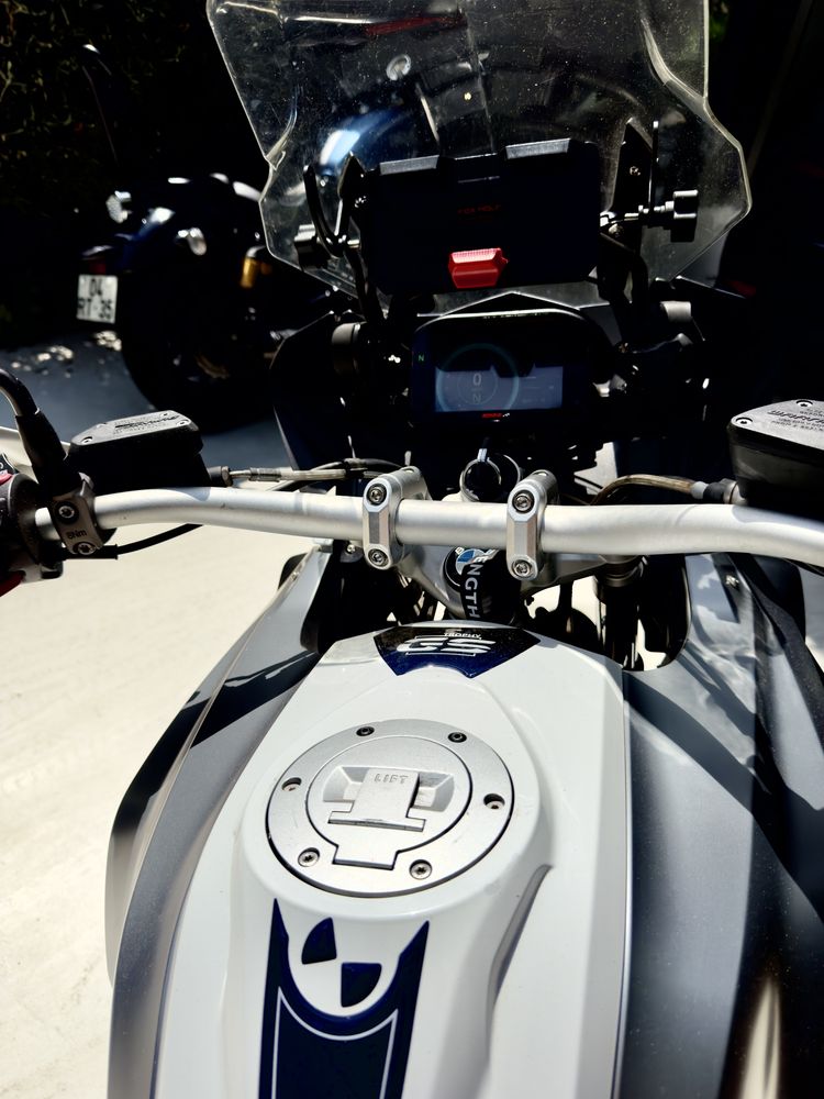 Bmw gs 1200 sempre assistida na bmw