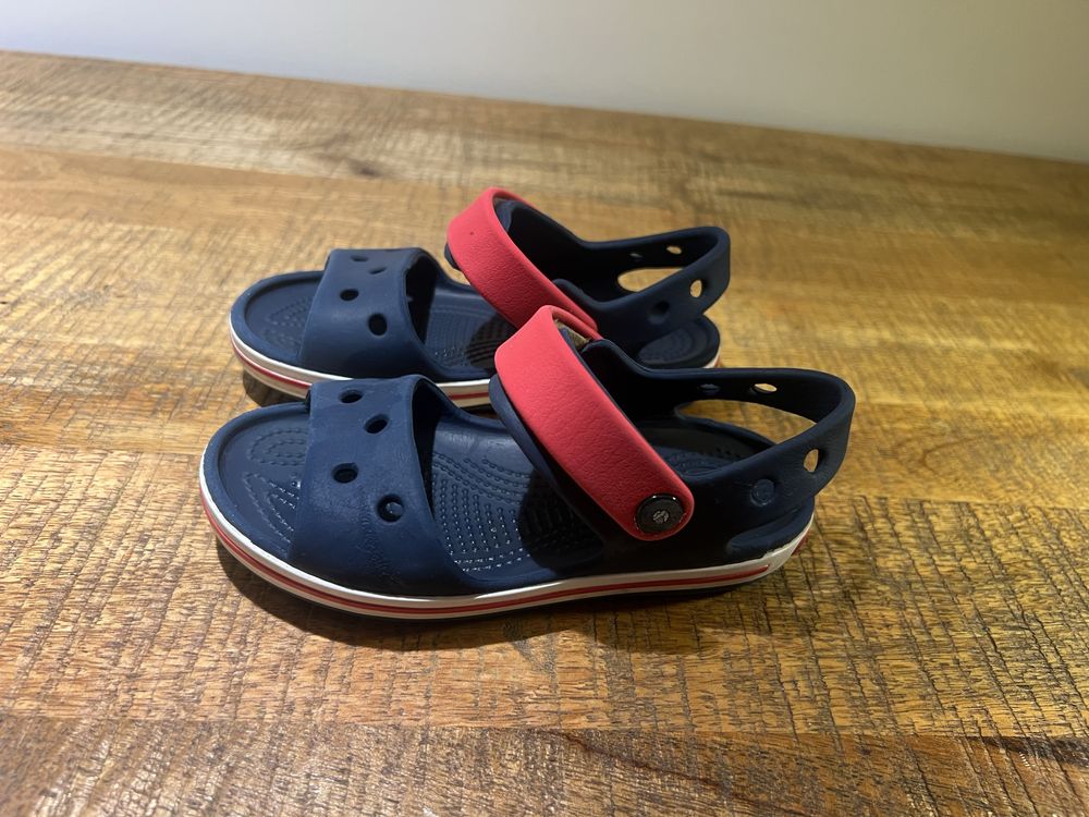 Crocs C10 sandalki