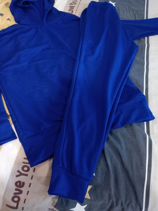 Нові костюми для дорослих і дітей