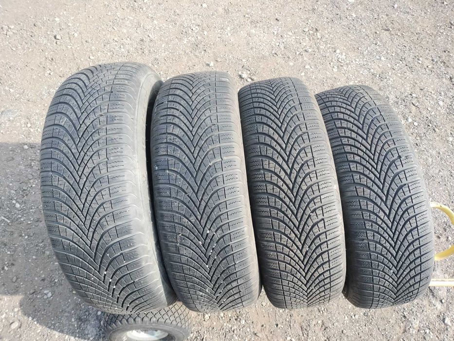 Opony wielosezonowe całoroczne Dębica Navigator 3 195/65R15 KOMPLET