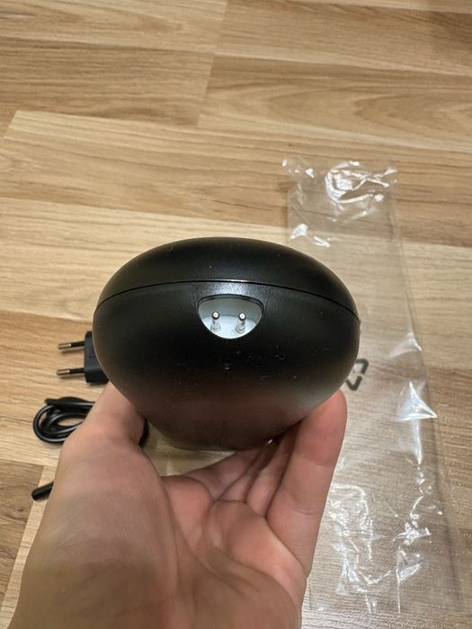 Продам чохол з зарядкою Oral-B IO. Новий, оригінал!