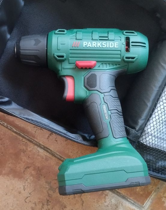 Aparafusadora 12V c/ bateria incluída mala de tecido Parkside