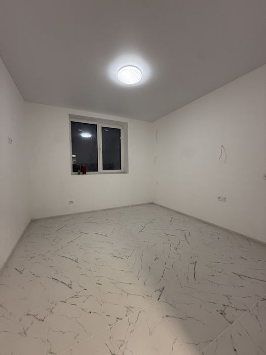 Квартира з ремонтом! Завозь меблі! Студія!