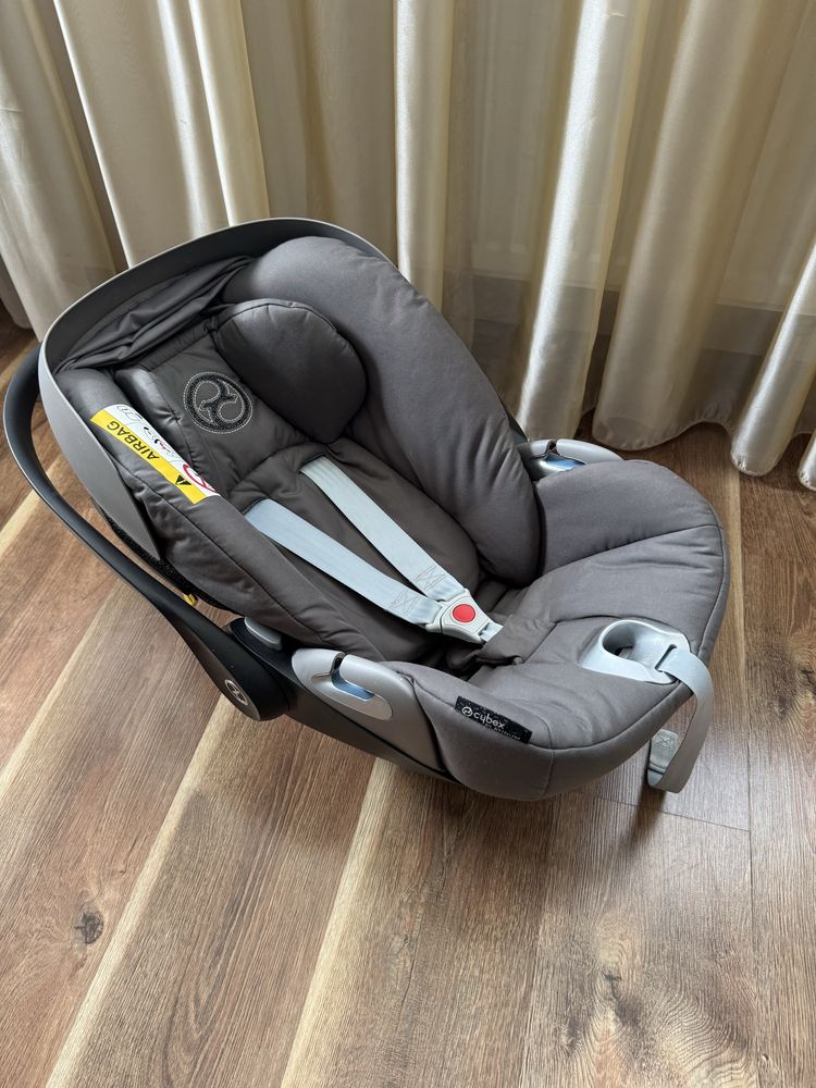 Автокрісло Cybex Cloud Z i-size. Platinum+ адаптери для візочка.