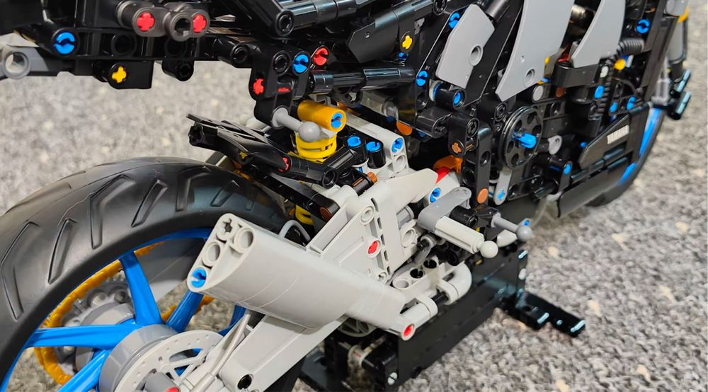Конструктор мотоцикл BMW 42130 | YAMAHA 42159 | Technik Lego