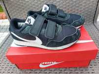 Buty sneakersy Nike rozmiar 32