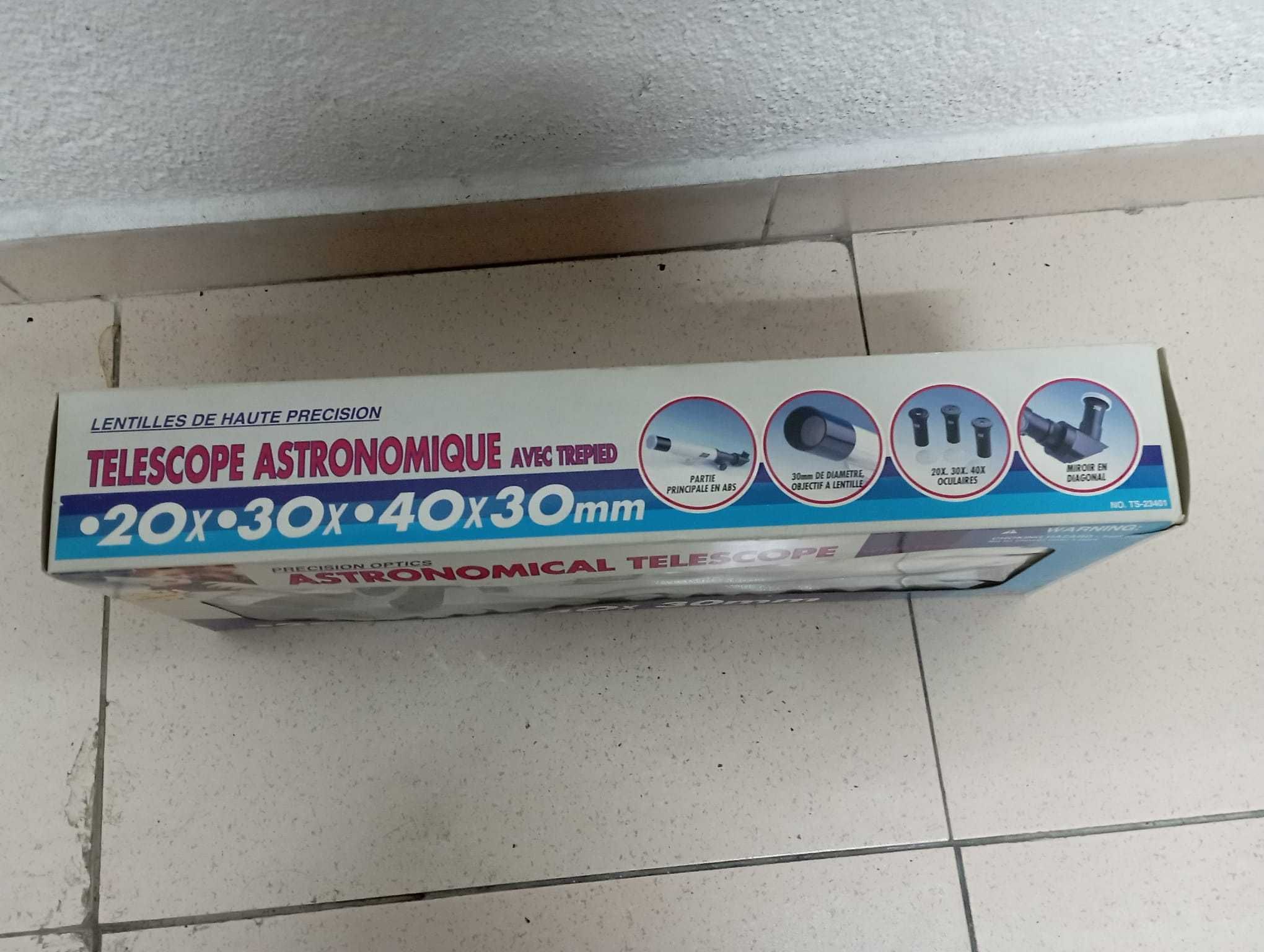 Telescópio Astronómico (Vintage)