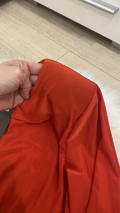 Сукня жіноча червона