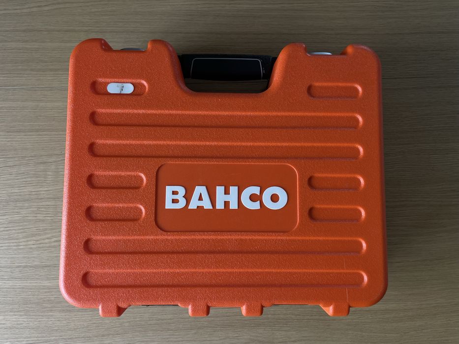 Zestaw narzędzi w walizce BAHCO S800 walizka klucze nasadowe grzechotk
