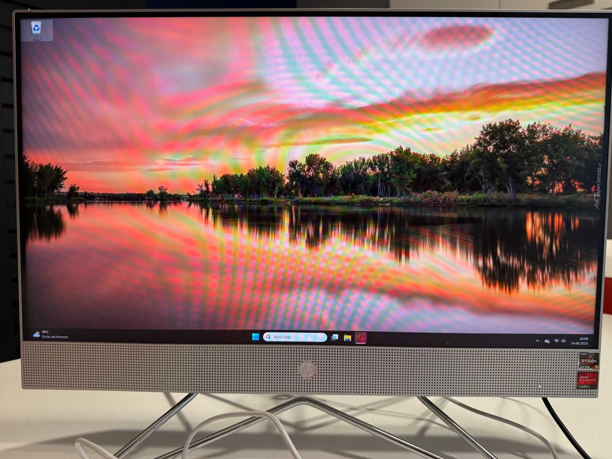 Komputer HP AiO 23,8" 8GB RAM 512GB Dysk SSD Windows 11