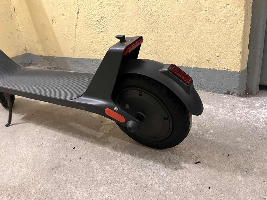 Hulajnoga elektryczna xiaomi electric scooter 4 lite