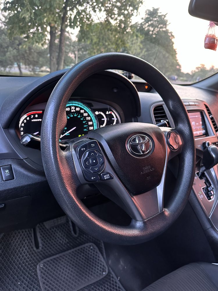 Продам Toyota Venza 2015 2.7 газ/бензин