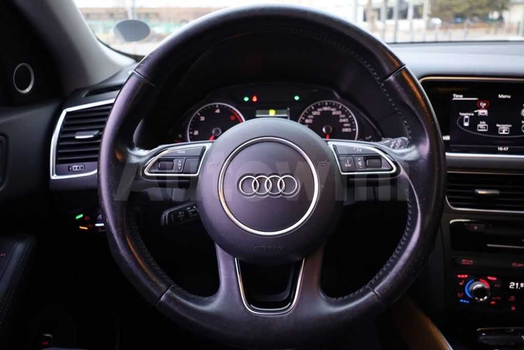 AUDI Q5 / Дизель /  З ПДВ