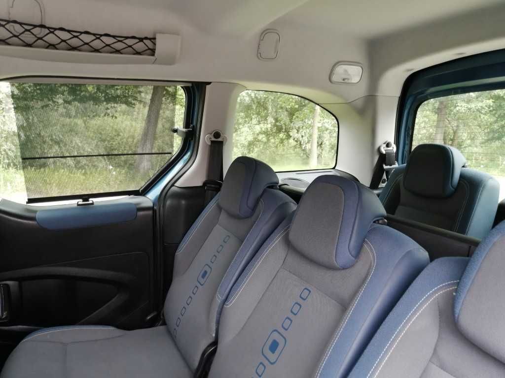 Citroen Berlingo 1,6 Diesel, 7 osobowy 2010r.