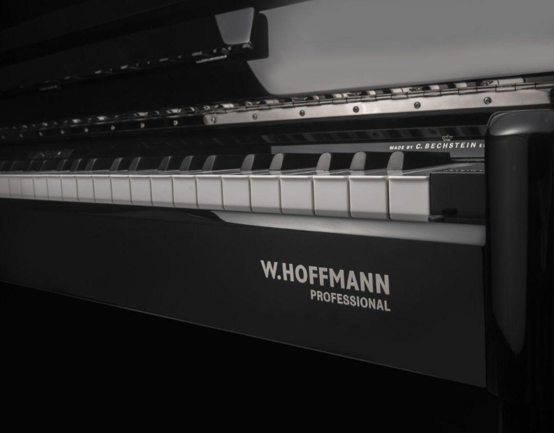 Pianino Hoffmann V-126