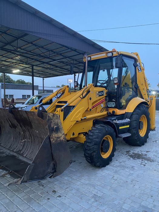 Послуги  Екскаватора Навантажувача JCB 3CX