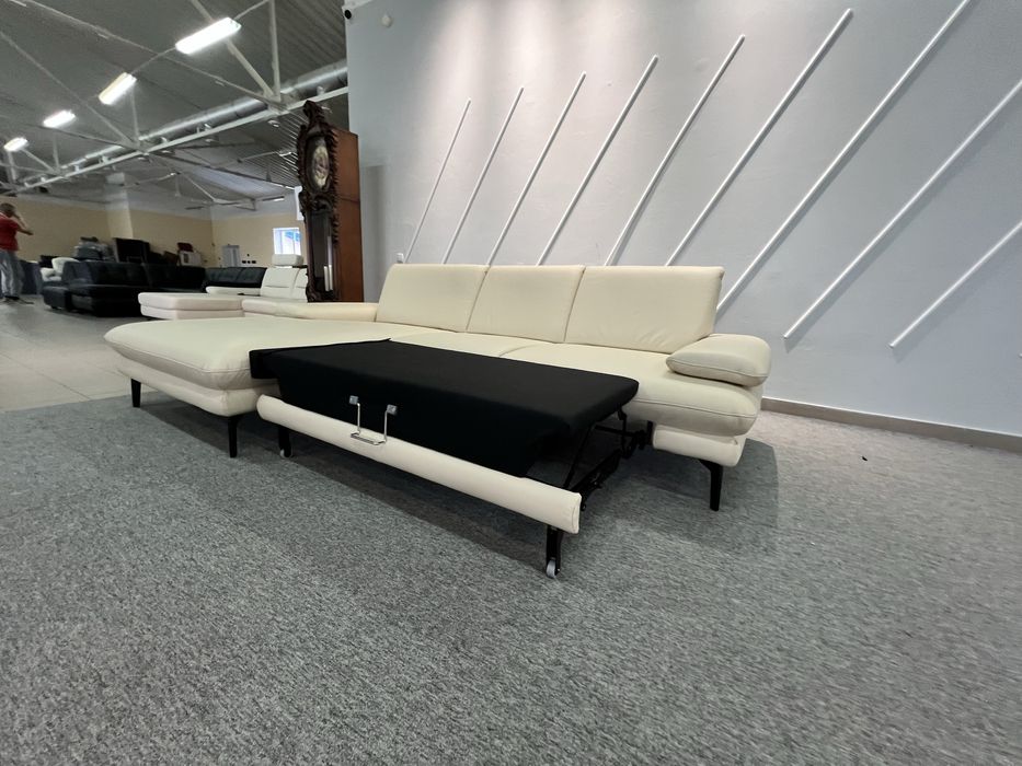 Диван шкіряний виставковий стан новий розкладний кутовий виставковий