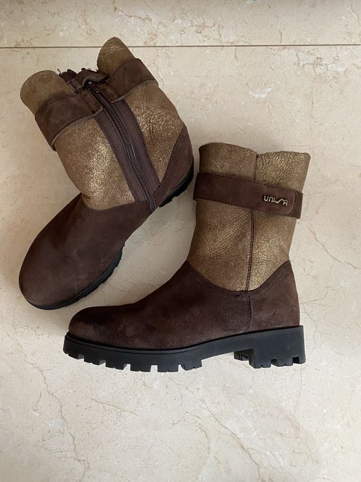 Massimo dutti//prada