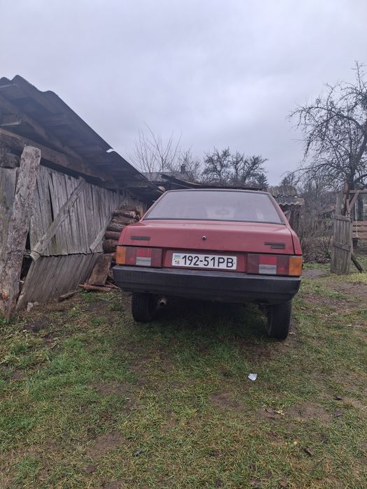 Продаю ваз2199 в хорошому стані 1994 рік