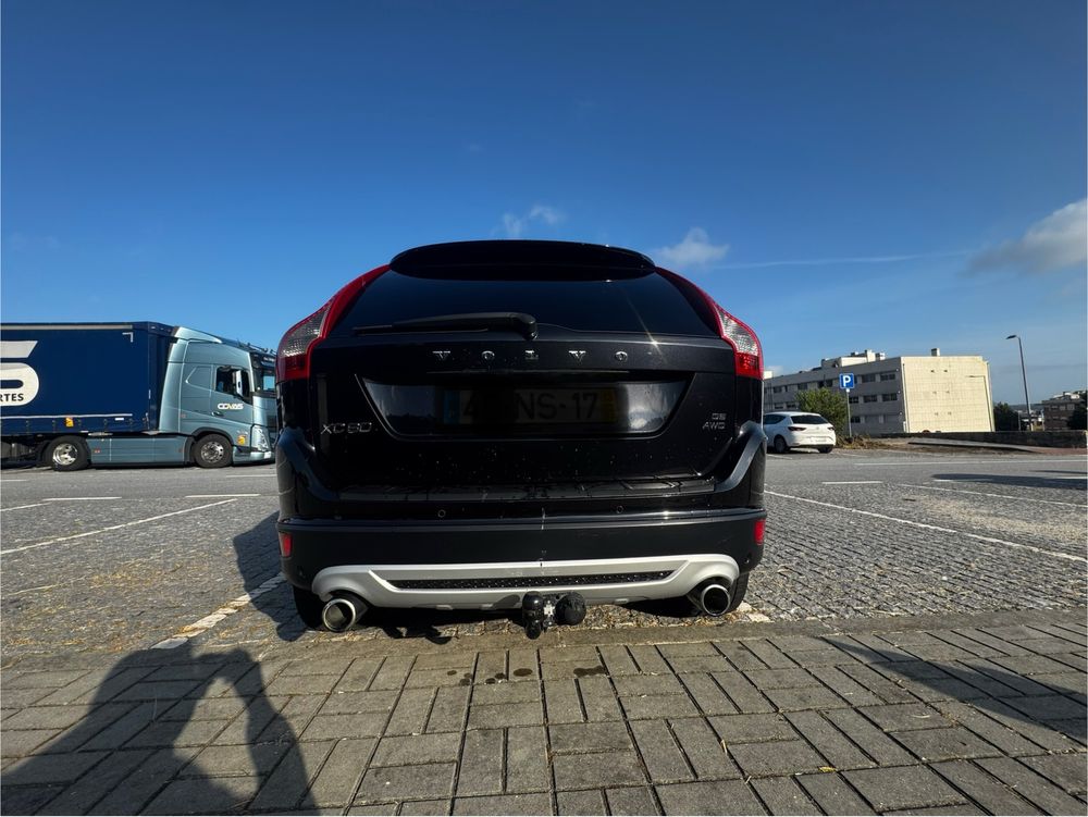 Volvo xc60 r design d5 205 cv auto
