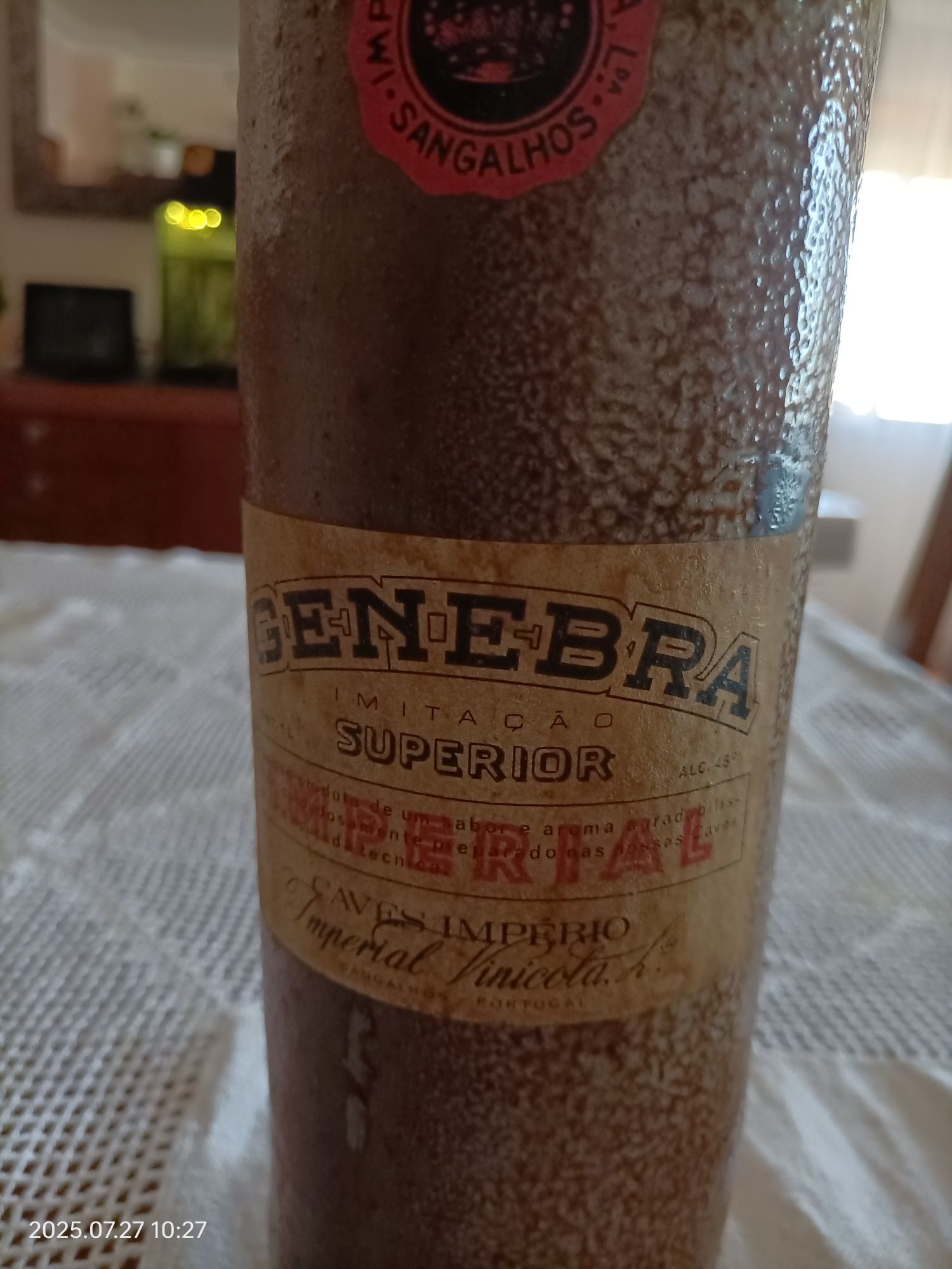Bagaceira velha Genebra