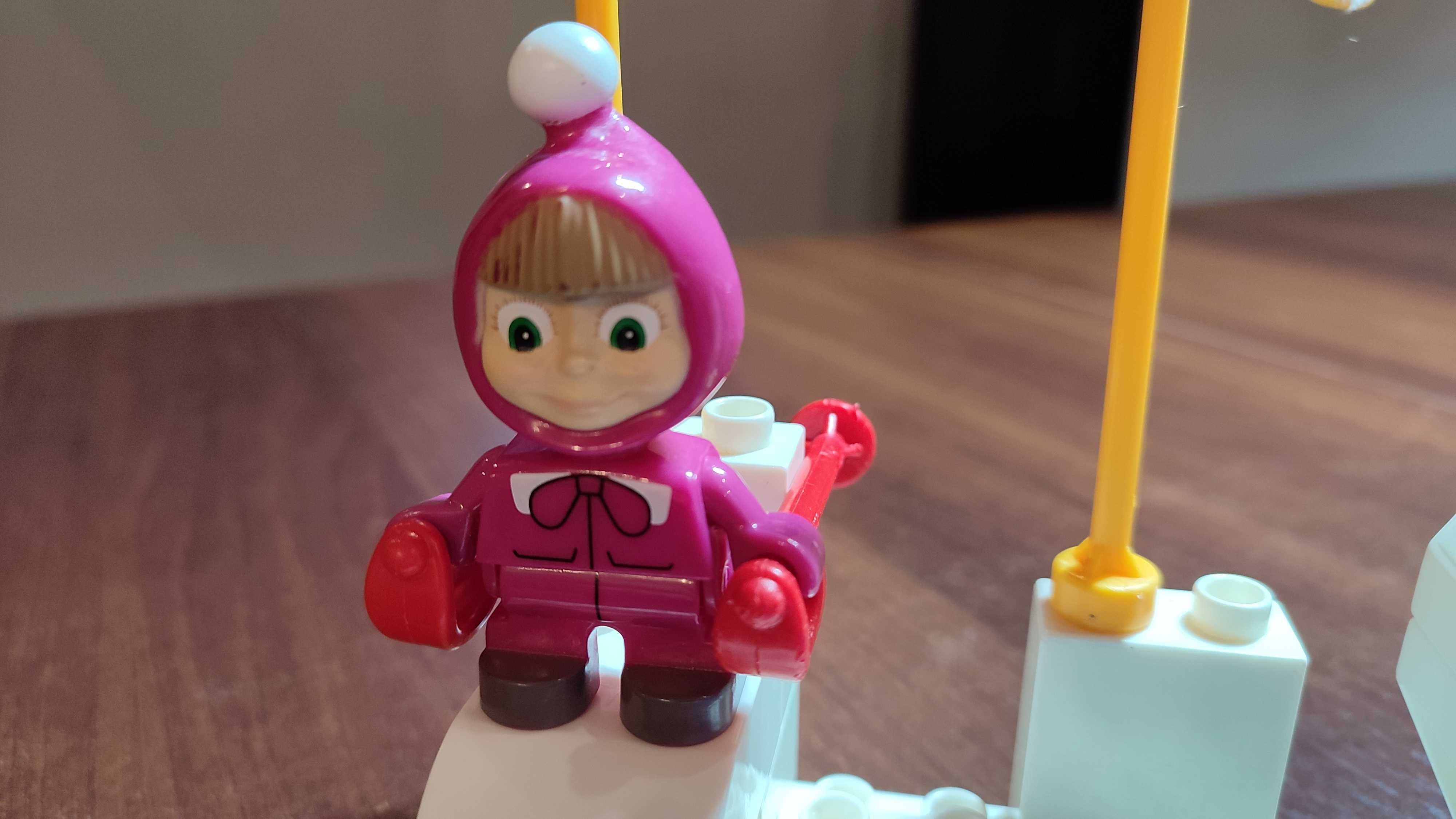 Klocki BIG (pasują do lego duplo) Masha i Niedzwiedź Zima - Zestaw