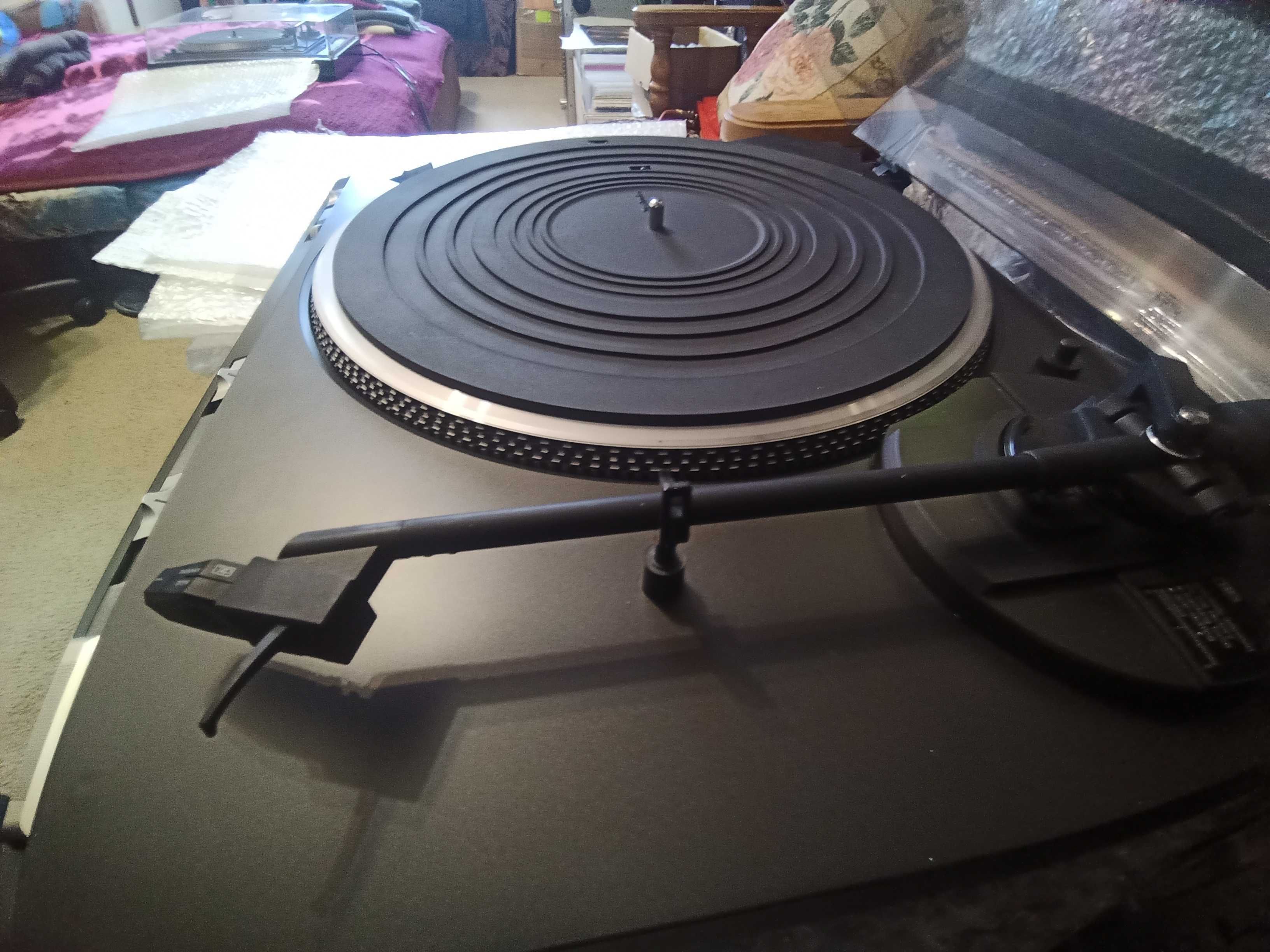 Вініловий програвач Technics SL-BD3 D