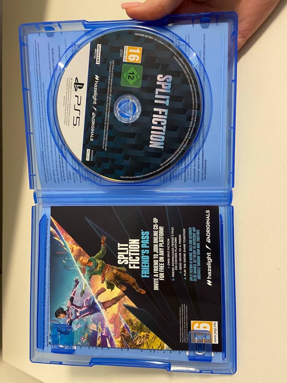 Split Fiction ps 5  б.у