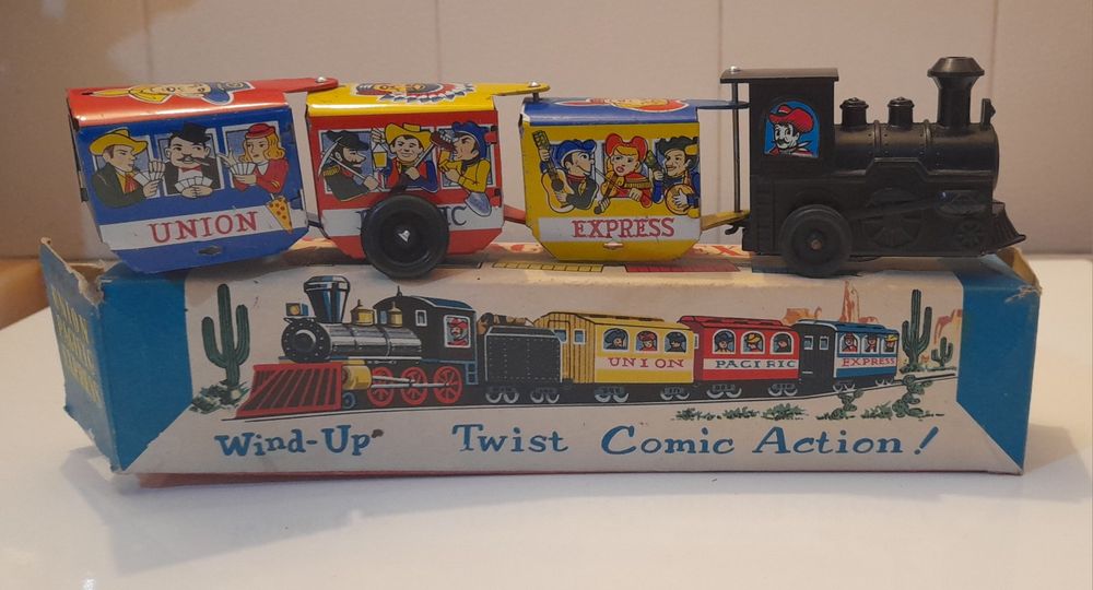 Brinquedo comboio vintage, com caixa