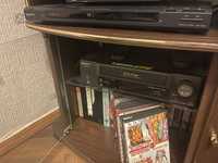 SONY DVD плеєр, DVD диски, відеокасети, тумба під ТВ
