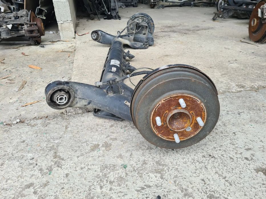 Eixo traseiro tambor FORD Fiesta VII (HJ, HF)
