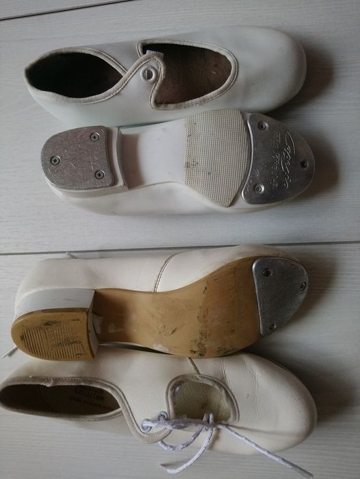 Дитячі білі туфлі степовки для танців 27 і 31 розмір