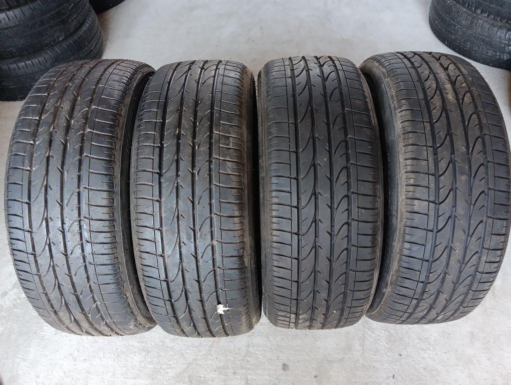 225/45 R19 92W  Bridgestone Dueler H/P sport