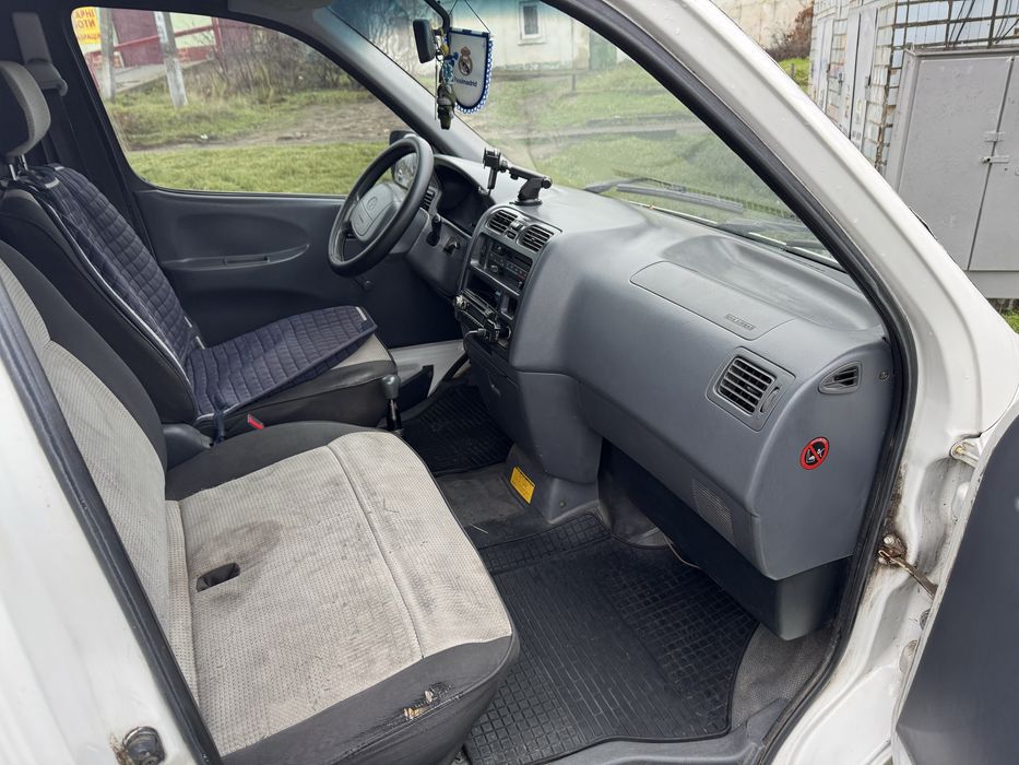 ToyotaHiace 2,5 1999р