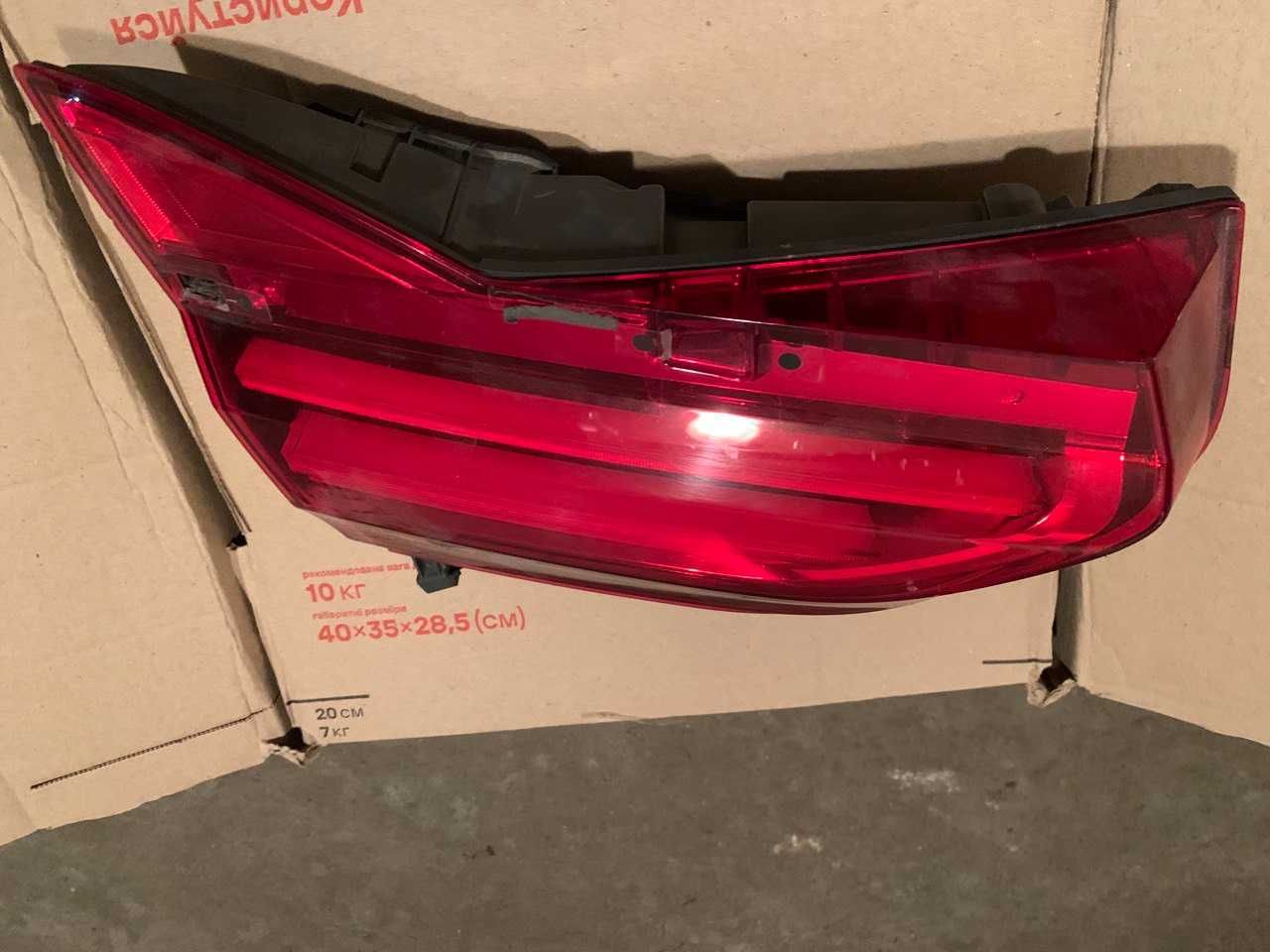Ліхтар задній лівий на кришку багажника US BMW 7 2015-2019