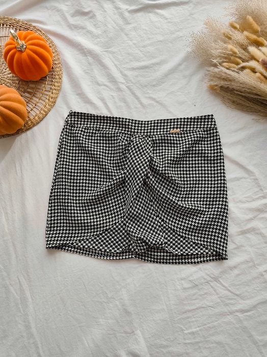 Krótka czarno-biała spódniczka w pepitkę, spódnica mini L 40 pepitka