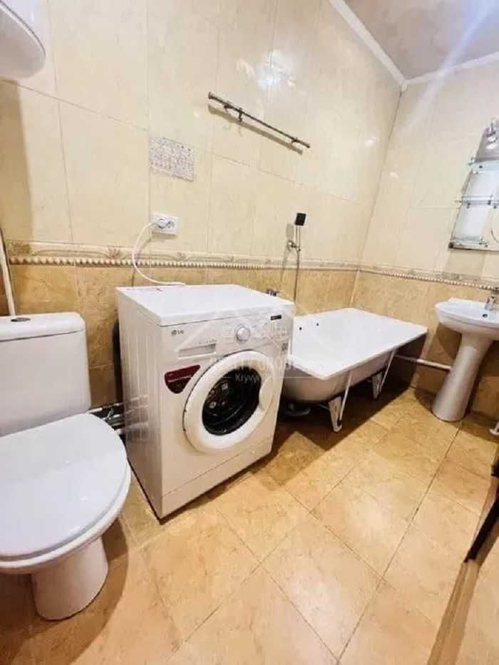Продаж 2к квартири з автономним опаленням на соцмісті
